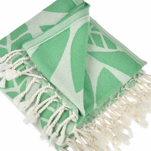 Detail view of Seaweed Peshtemal Beach Towel made from 100% cotton