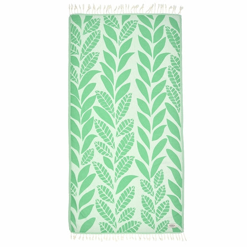 Seaweed Peshtemal Beach Towel lightweight and space-saving for travel
